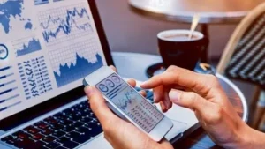 ہندستانی روپے نے امریکی ڈالر کے مقابلے میں 21 پیسے کی ریکوری