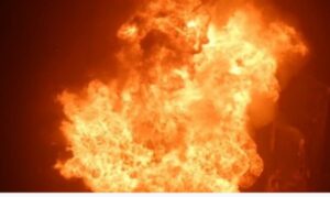 Hyderabad–Bengaluru Bus Fire :حیدرآباد  بنگلورو بس حادثے کے بعد آگ میں بھڑک اٹھی, 20 لوگ زندہ جھلس گئے