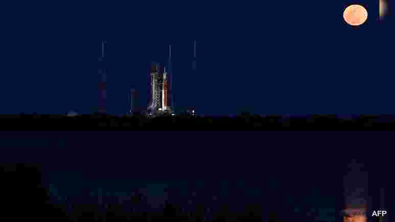 Fueling of Artemis Moon Rocket: NASA inspects Hydrogen Leak: آرٹیمس مشن: ناسا کے مون راکٹ میں ایندھن کے دوران ہائیڈروجن لیک، تحقیقات جاری